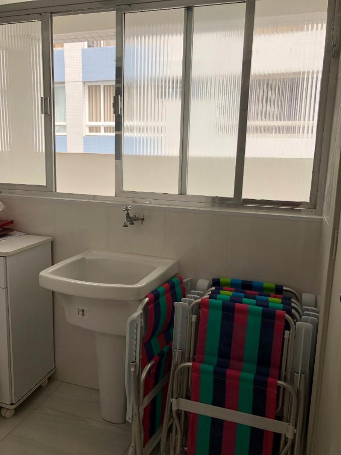 Apto. Frente Ao Mar No Gonzaga - Melhor Localizacao! Santos  Exterior foto